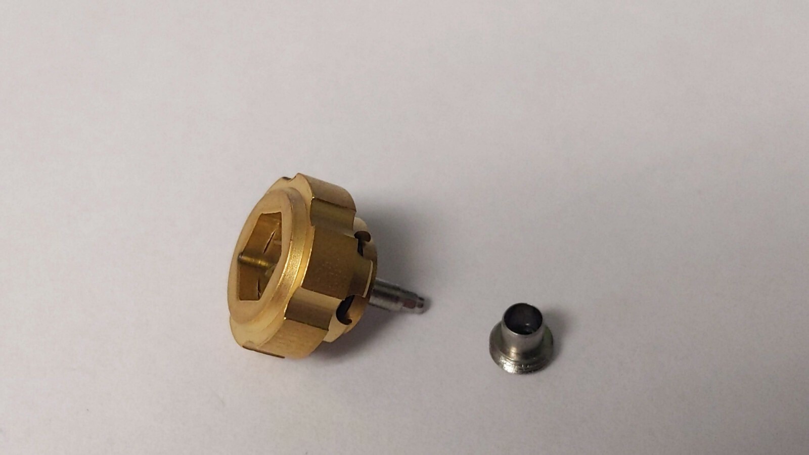 Invicta Crown S/S Gold/Yellow 10.8mm – 11mm with engraved logo screwdown w tube