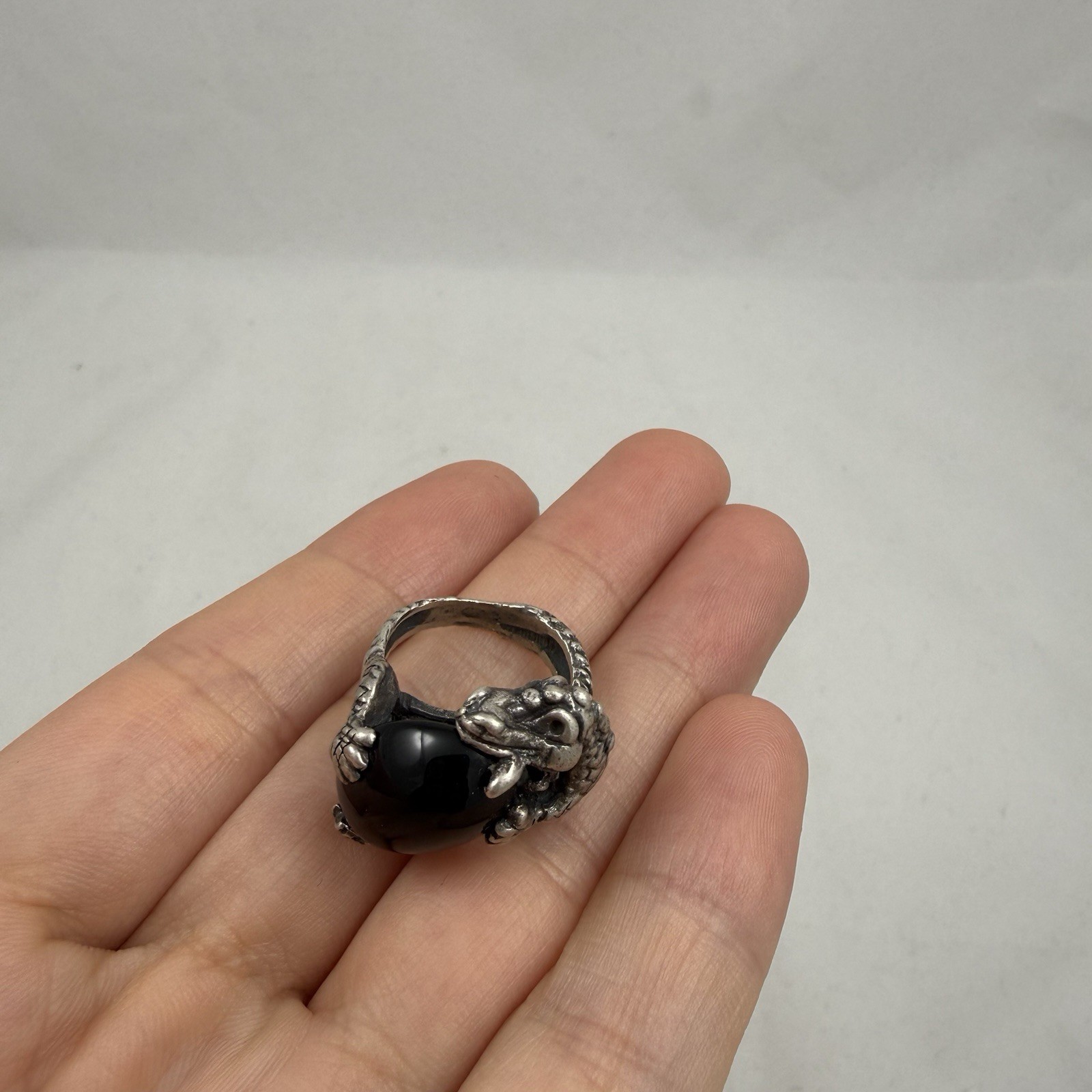 Vintage Sterling Silver Black Onyx Dragon Ring size 4.75 9.2 Grams