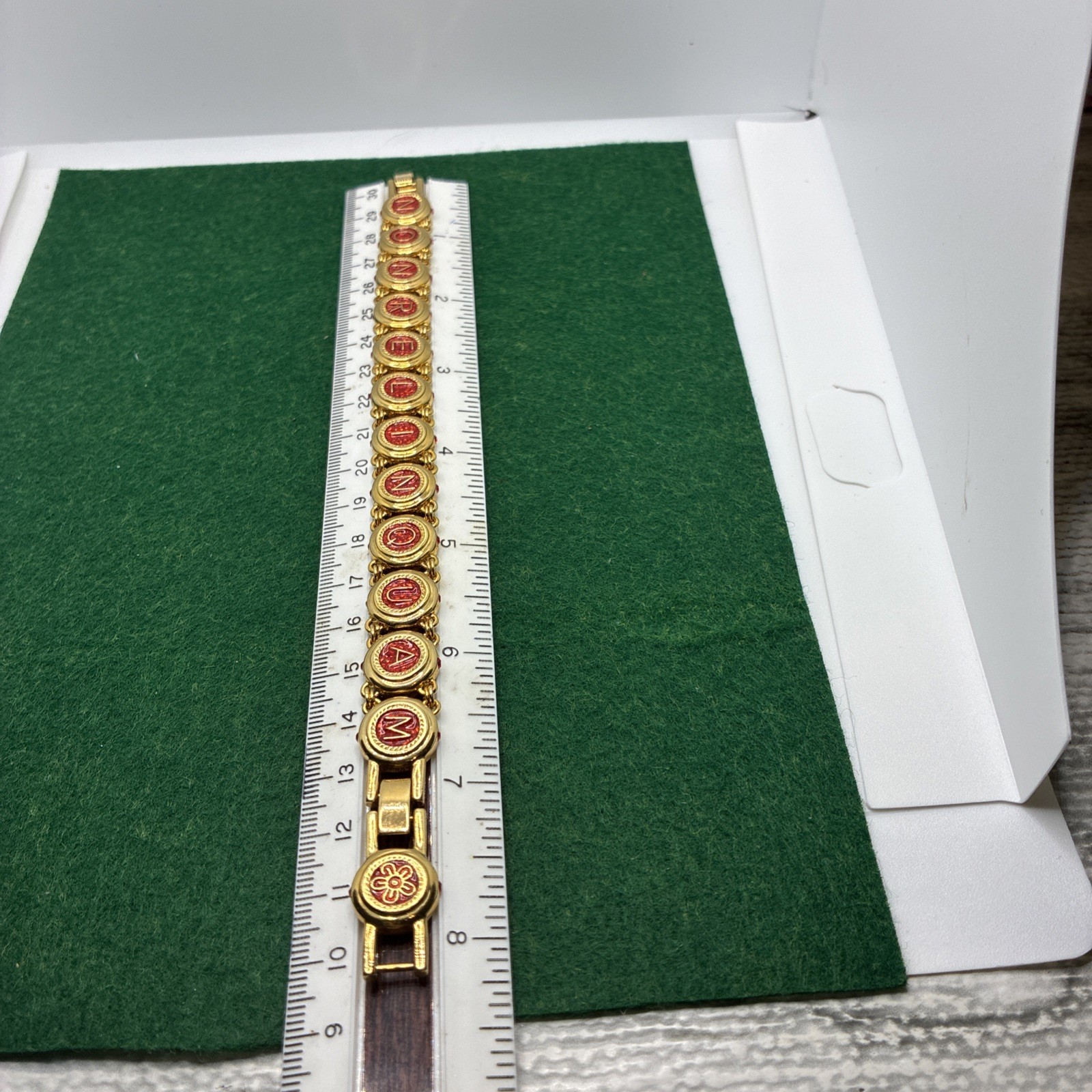 Vintage Camrose and Kross Jackie Kennedy Nonrelinques Replica Bracelet