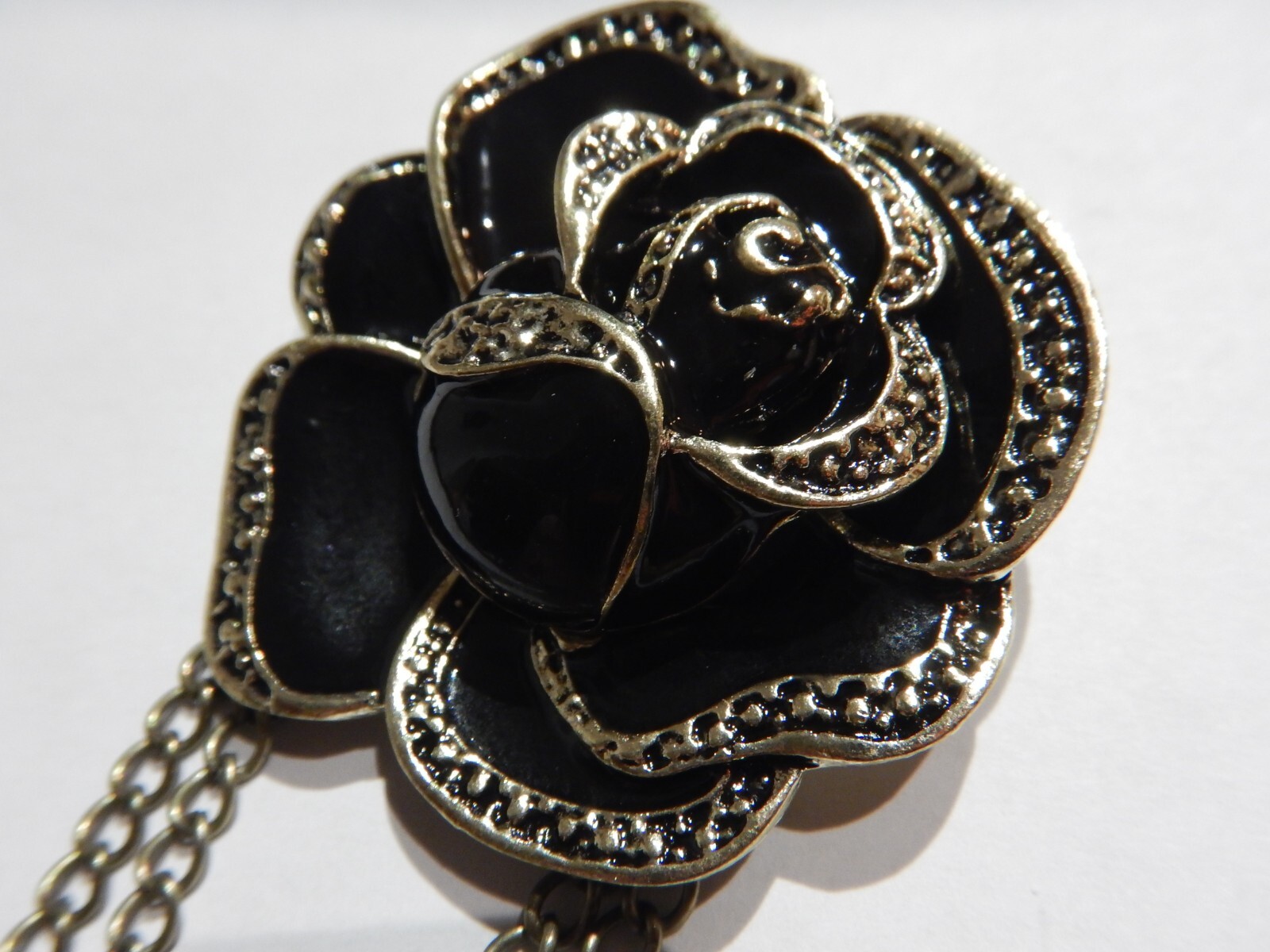 BLACK ROSE & CHAINS CHATELAINE BROOCH brass/gold flower pin gothic dark H2