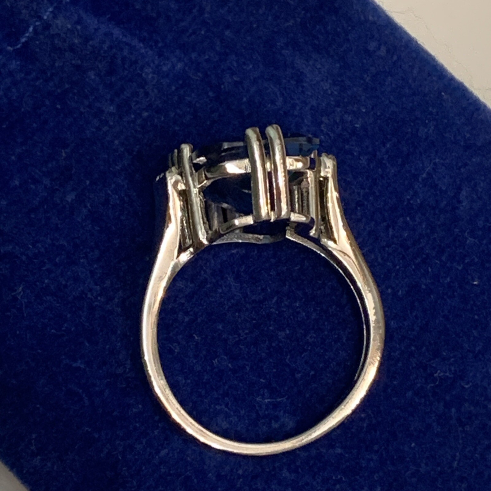 925 Sterling DK Created Blue Spinel And Accent Stones Ring Size 7