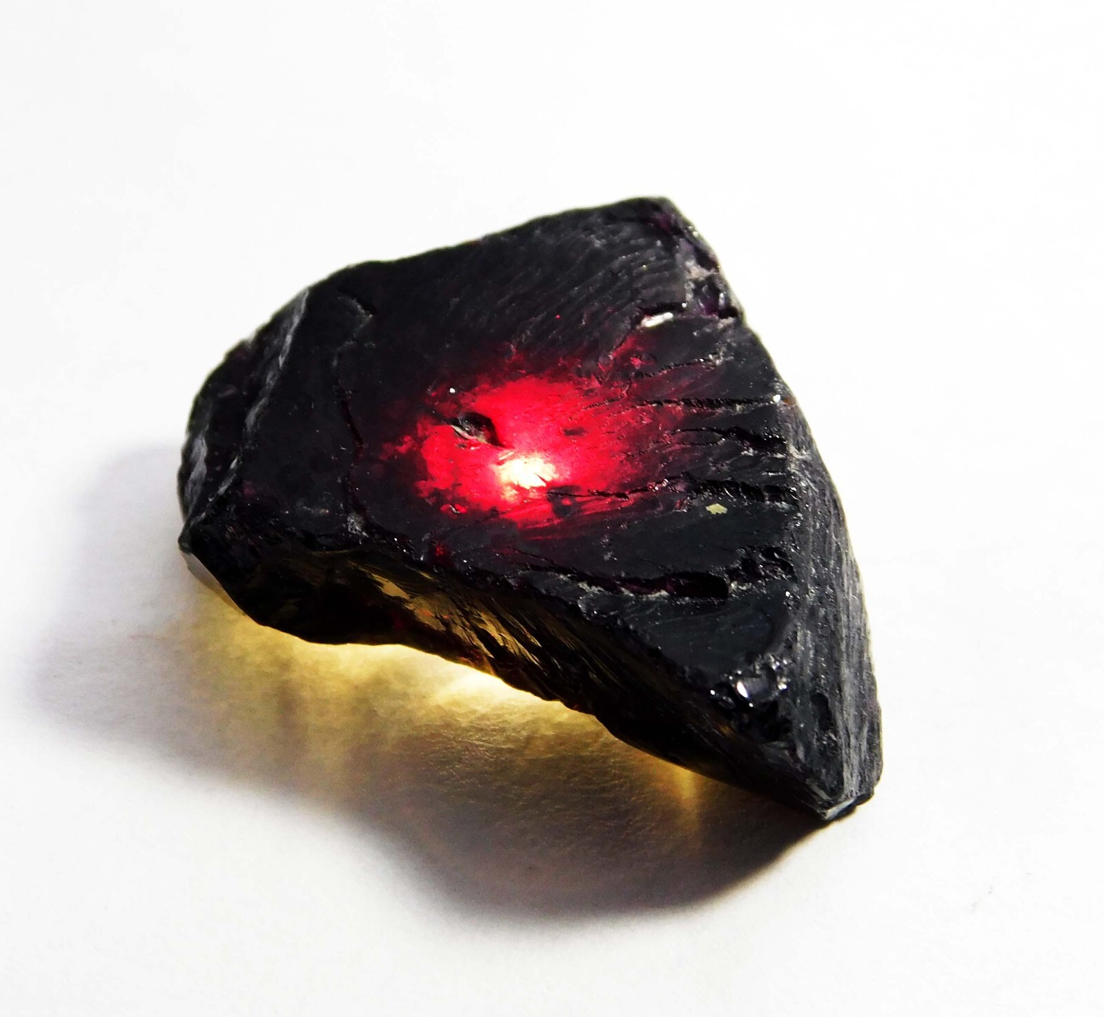 Natural 101.60 Ct Beautiful AAA+ Fine Red Garnet facet Rough.