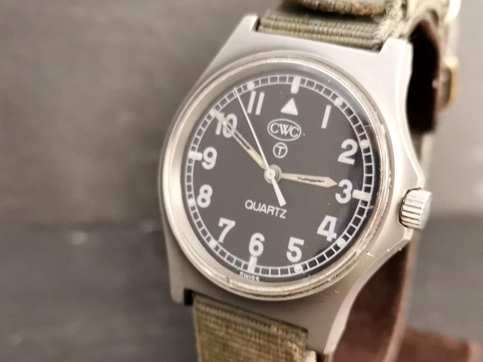 CWC G10 Quartz Watch 0555 Royal Navy Issued. Dated 1988. Working. Bonded strap.