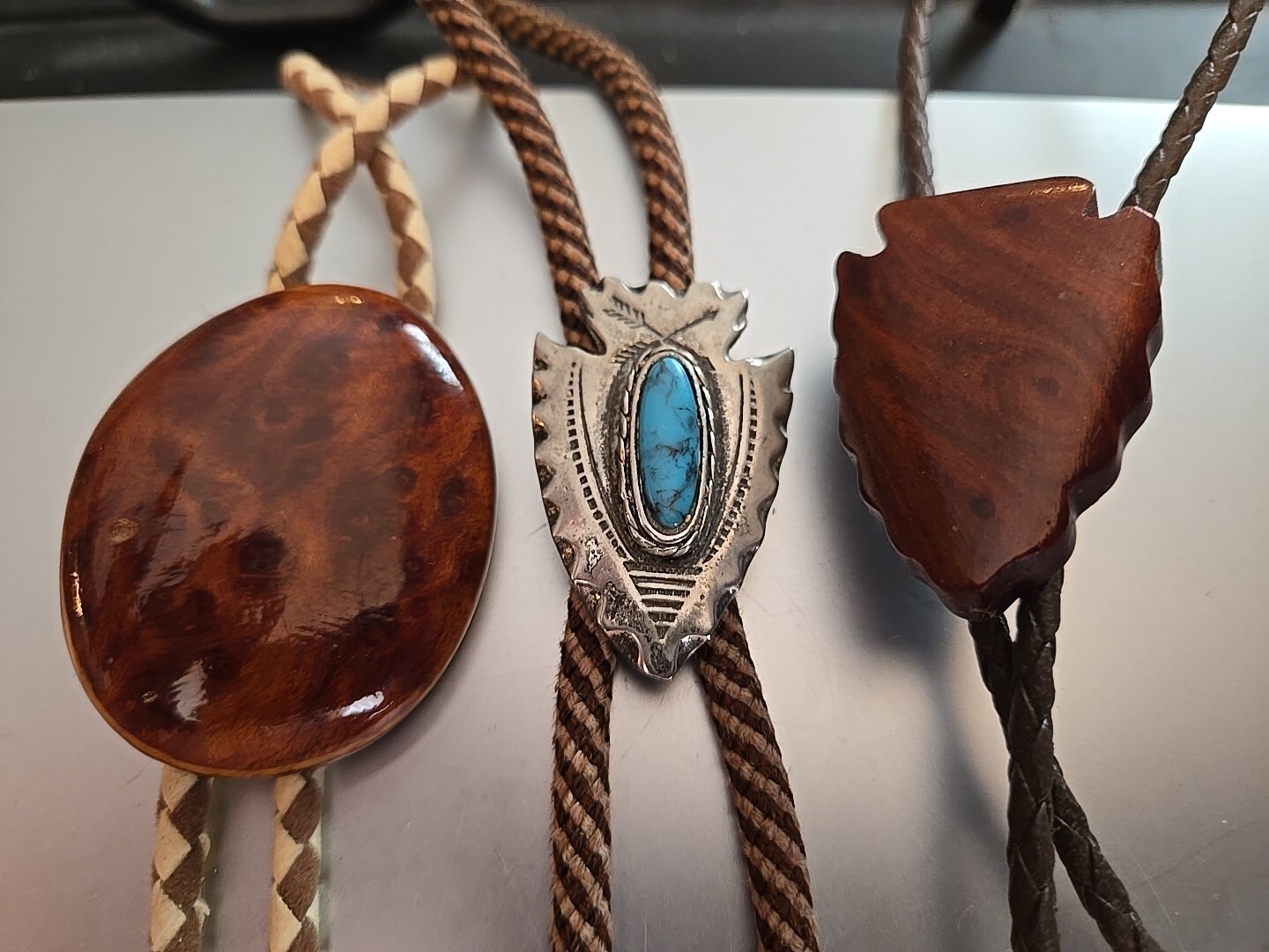 VINTAGE LOT 3 BOLO LEATHER, FABRIC NATURAL WOOD FAUX TURQUOISE ARROWHEAD