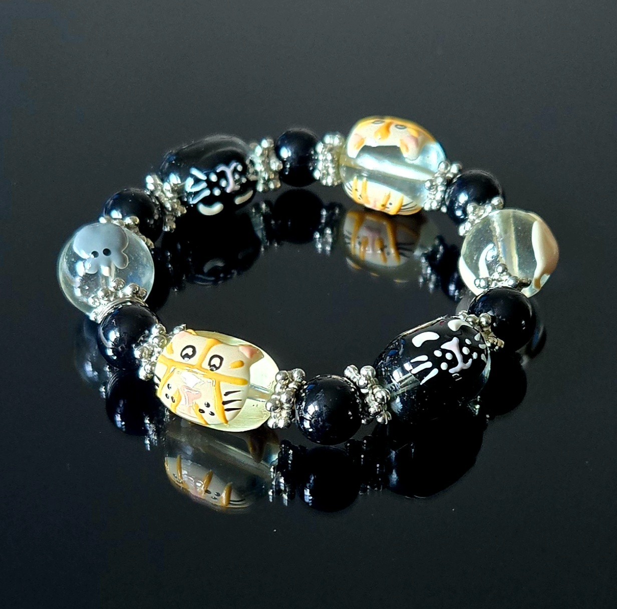 Hand Painted Cat Glass Bead Stretch Bracelet Black White Kitty Charm Gift