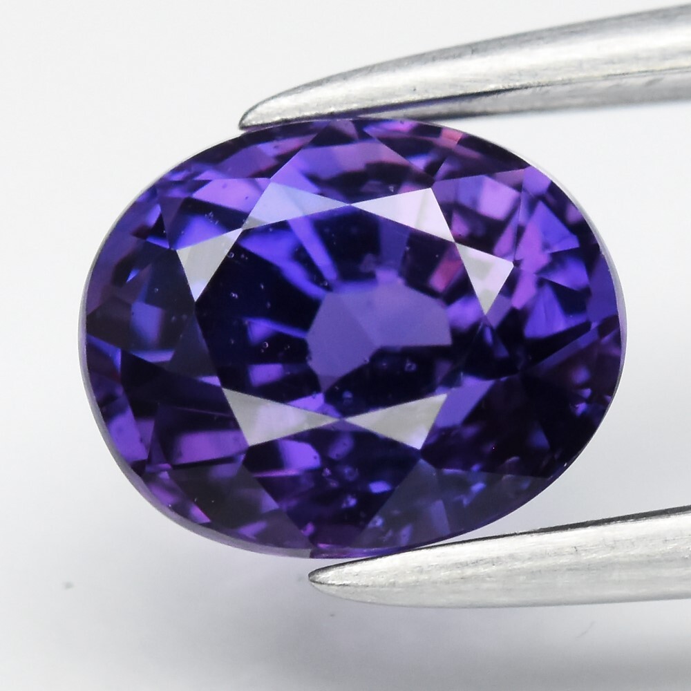 💎 1.17ct VS Oval Natural Blue Purple Sapphire – Unheated, Mozambique Gem