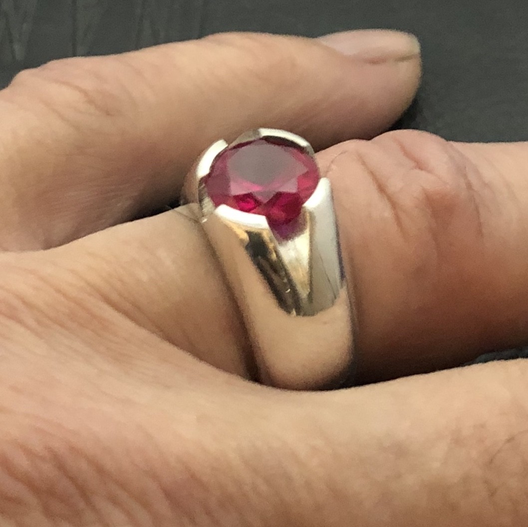 MJG STERLING SILVER MEN’S RING.V GROOVE 10MM LAB RUBY PRONG SET. SIZE 10