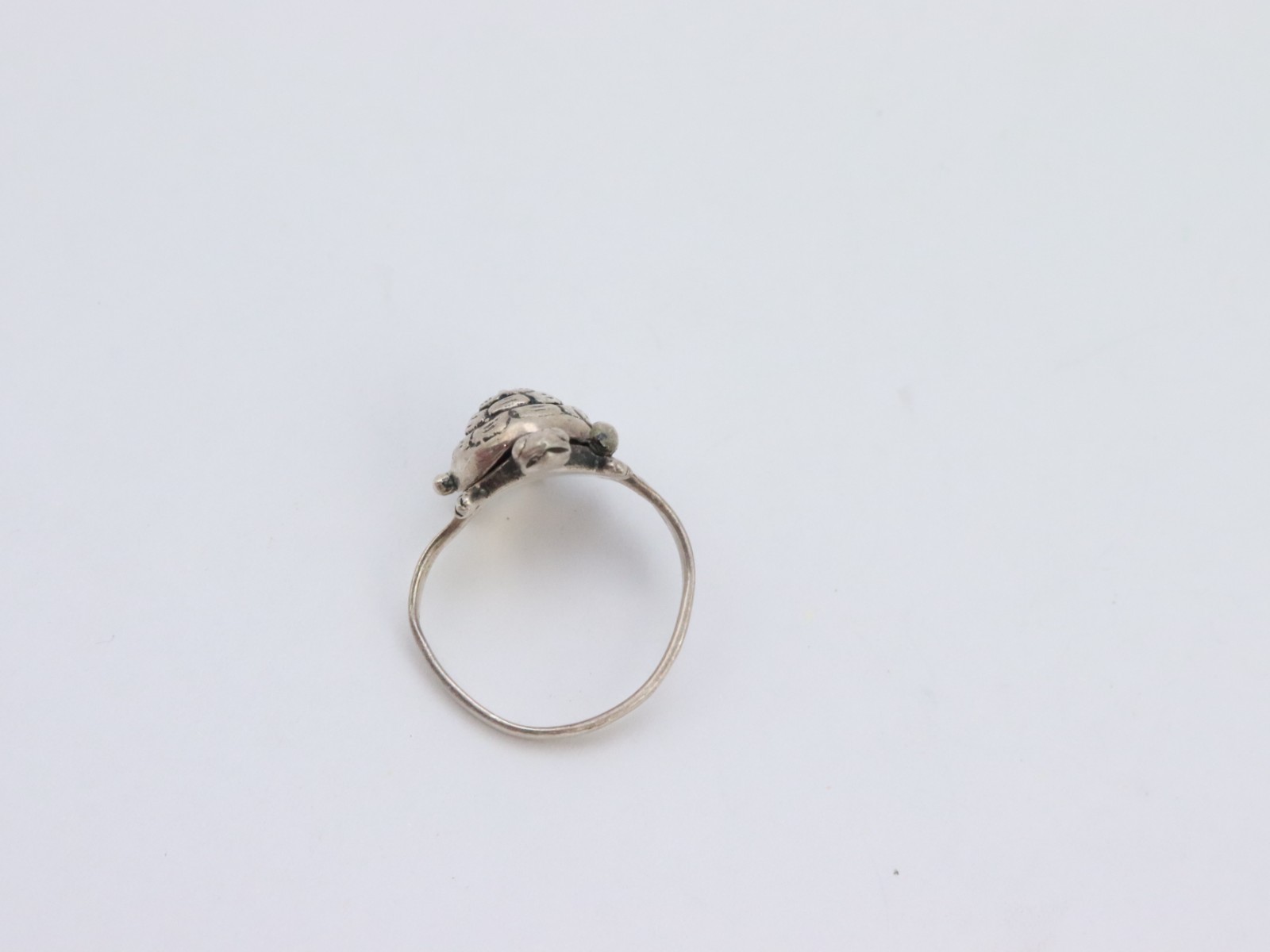 Vintage 925 Sterling Silver Turtle Poison Pill Hidden Locket Box Ring Sz6.25