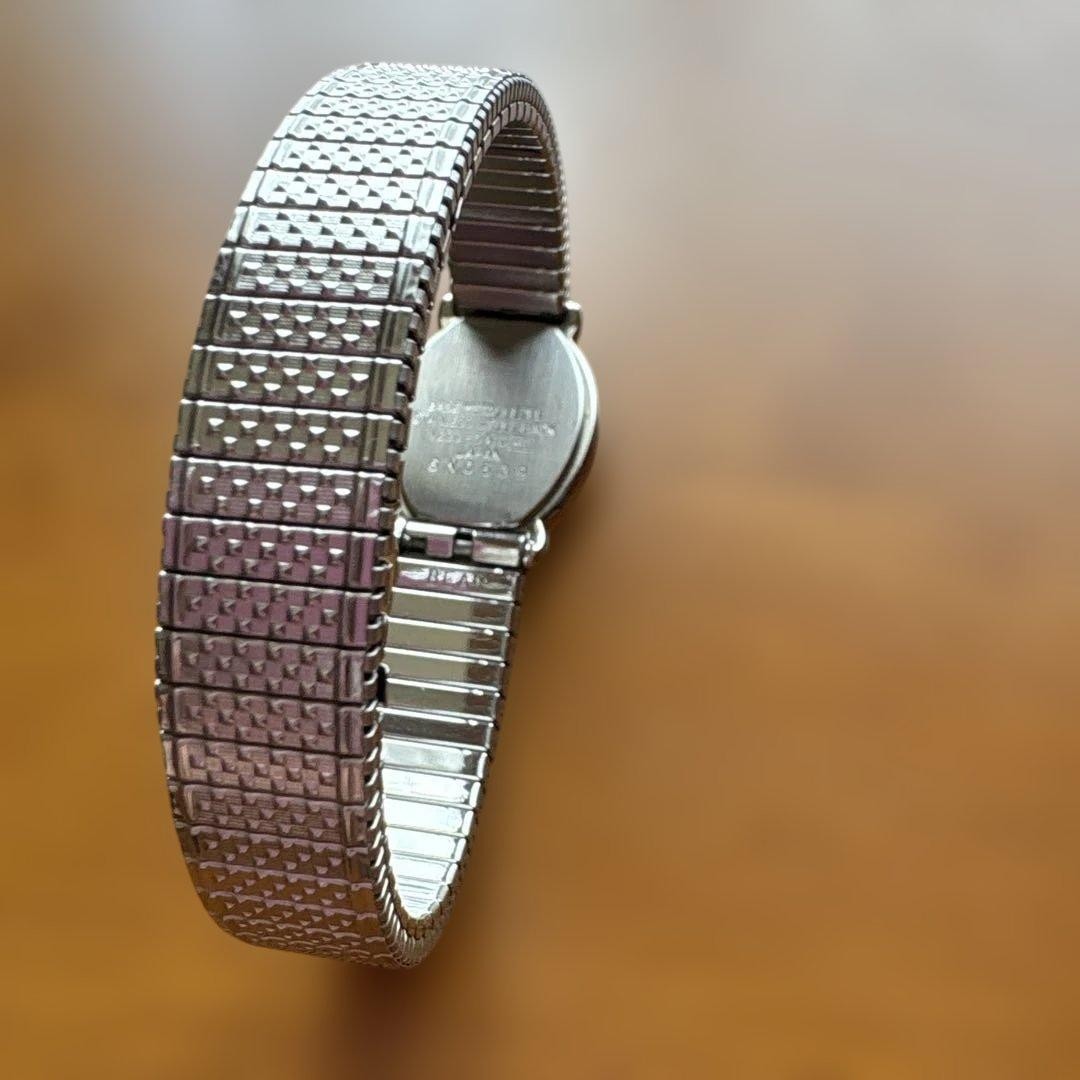 SEIKO ALBA Quartz Watch, Oval Shape, Made in Japan