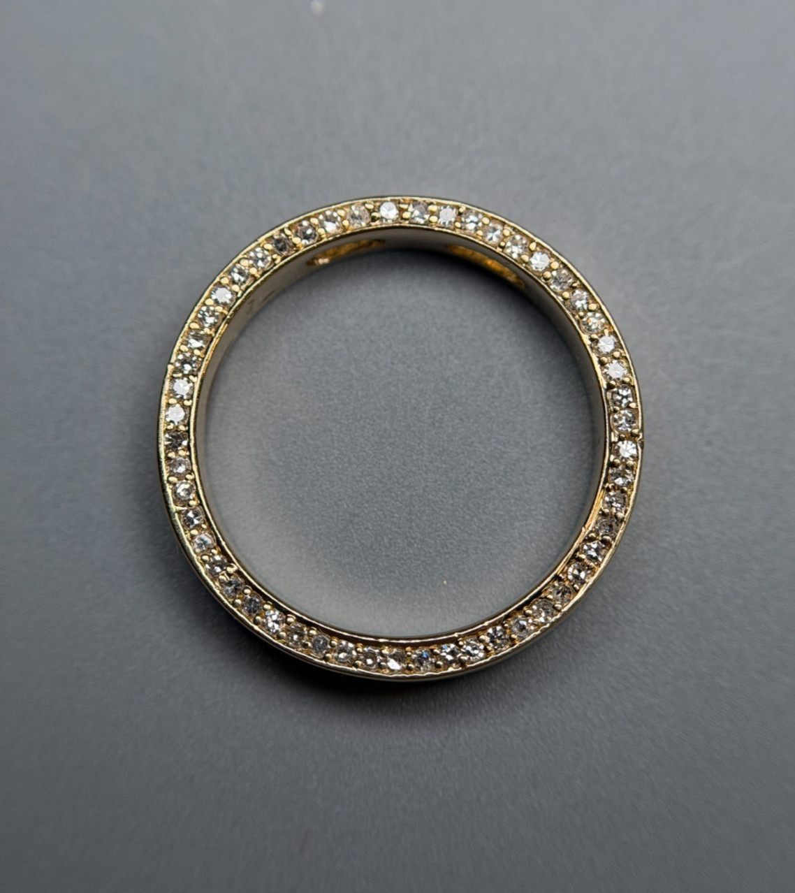 14K Yellow Gold Effy Circle Diamond Pendant