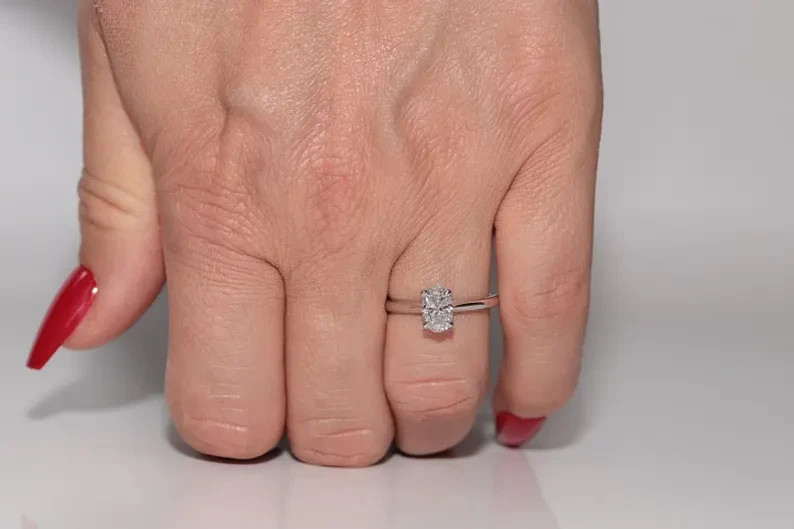 0.90Ct 14K White Gold Oval Cut DEF I1-I3 Natural Diamond Wedding Ring UGL Prong