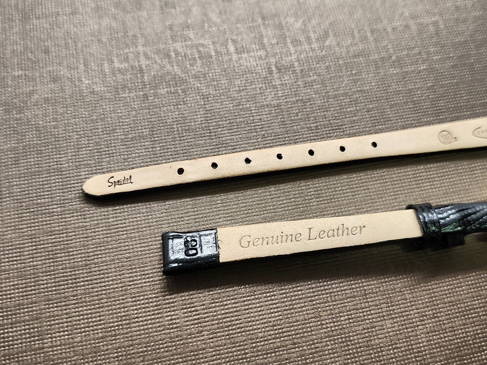 Ladies’ NOS Speidel 8mm Black Flat Stitchless Gator Lizard Grain Watch Band