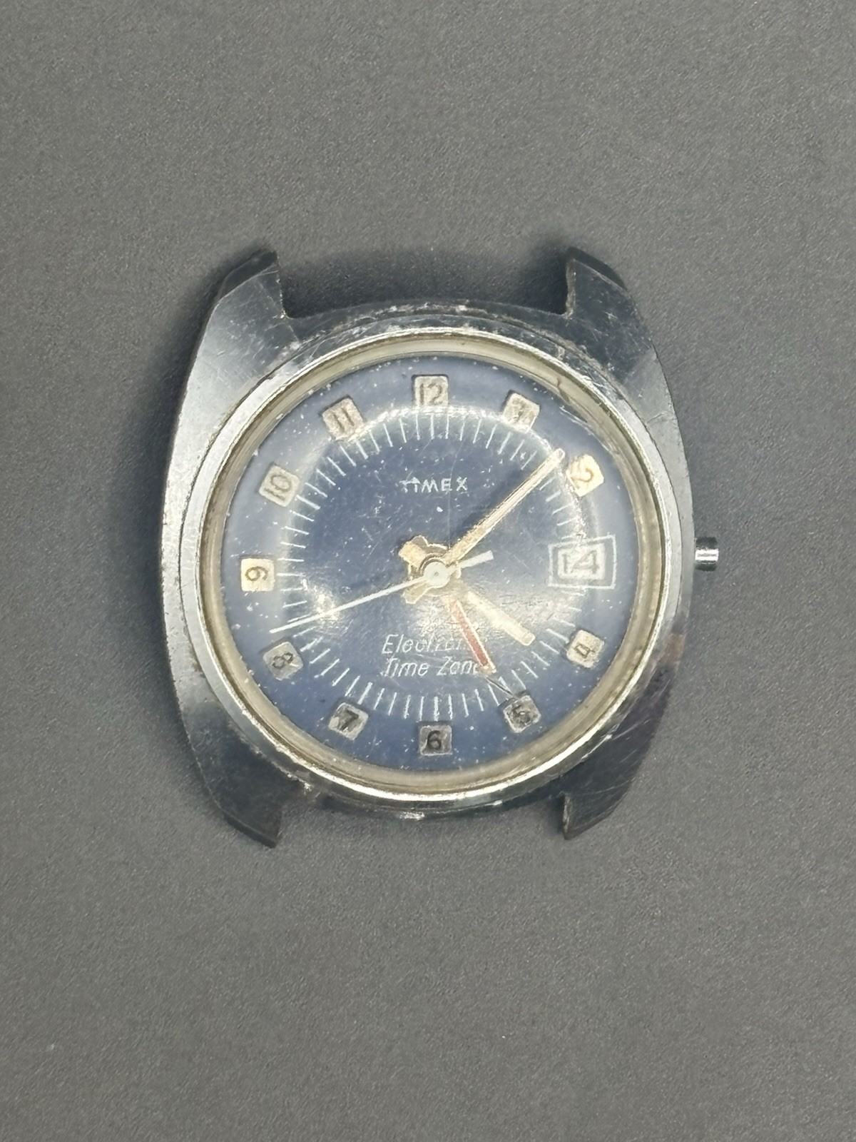 VINTAGE TIMEX ELECTRONIC TIME ZONE WATCH MENS BLUE DIAL 1970s Parts Only