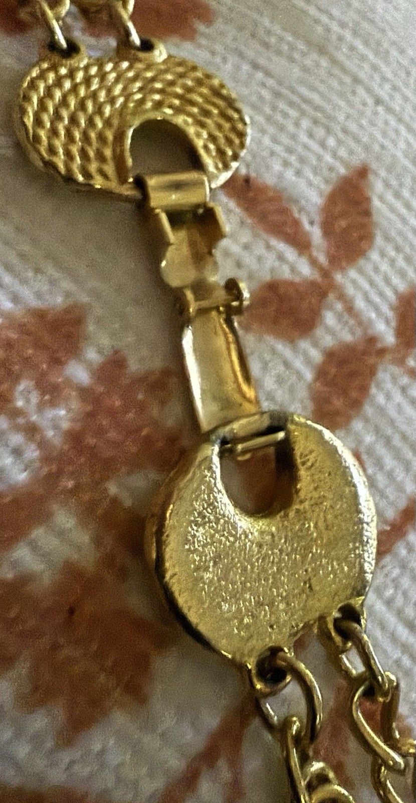 Vintage Gold Tone Curb Link Chain Necklace with a 4 Inch Long Cross Pendant