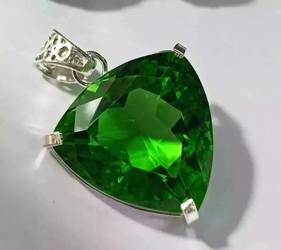 Green Topaz 90 Ct Trillion Cut Pendant 925 Sterling Silver Gemstone Jewelry