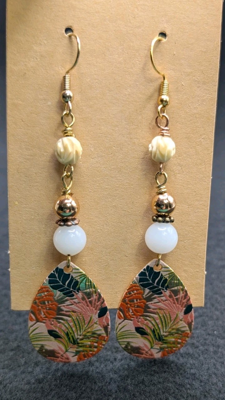 Women’s Artisan Stylish Boho Mixed Beaded Drop Dangly Hook Earrings Beach Leaf