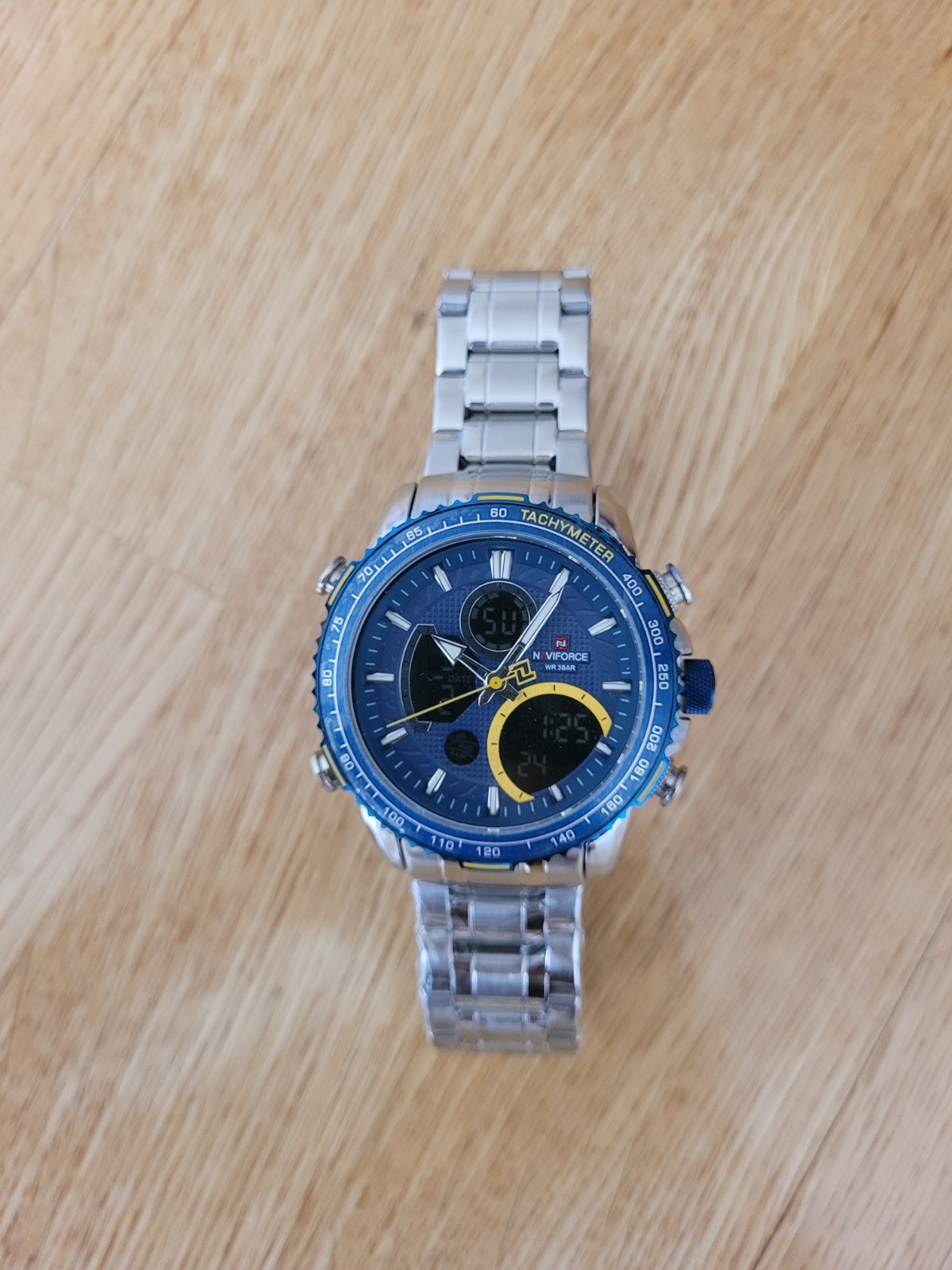 NAVIFORCE New Stylish Dual Display Watch in Stainless Steel For Men