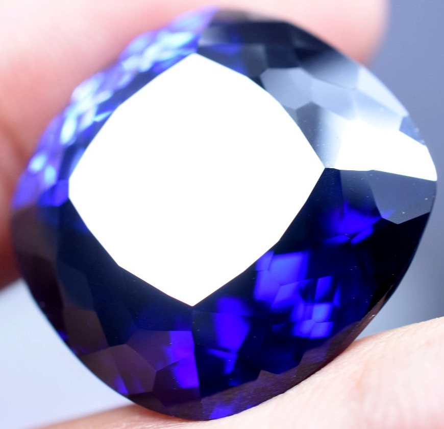 Natural 43.50 Ct Madagascar Royal Blue Sapphire GGL Certified Loose Gemstone