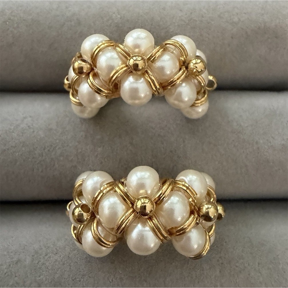 Avon 2001 Faux Pearl Gold Tone Hoop Earrings Wire Wrapped Vintage Signed