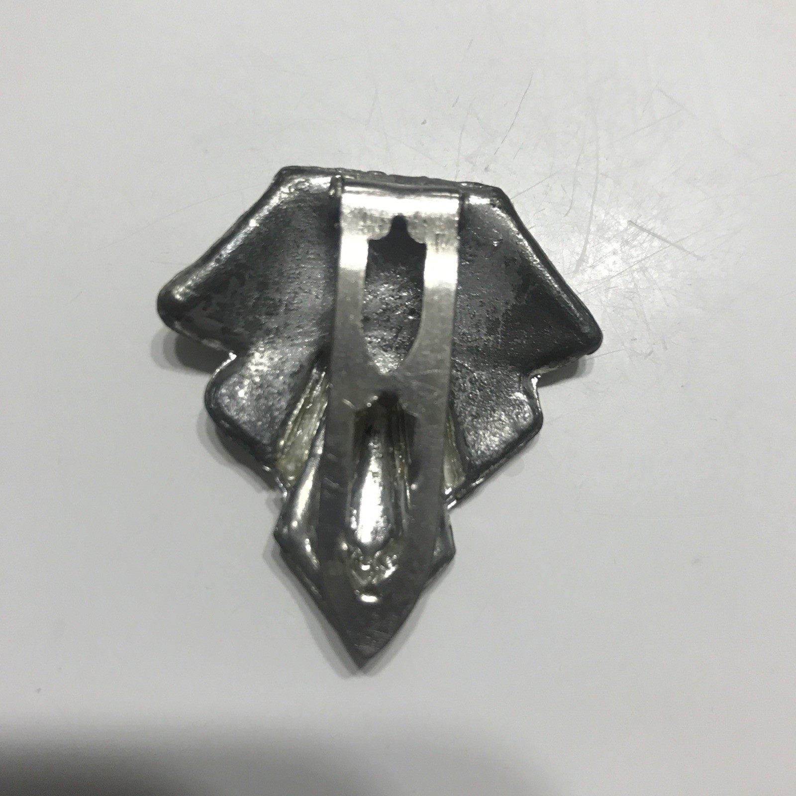 Vintage Rhinestone Dress / Scarf Clip Silver Tone Art Deco.