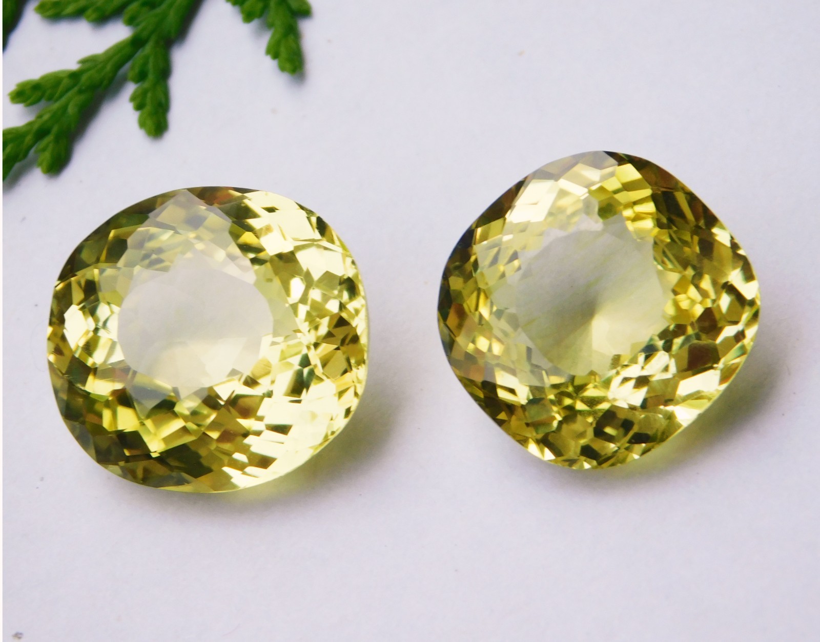 42.10 Ct Natural Ceylon Lemon Yellow Sapphire Radiant CERTIFIED Flawless Gemston