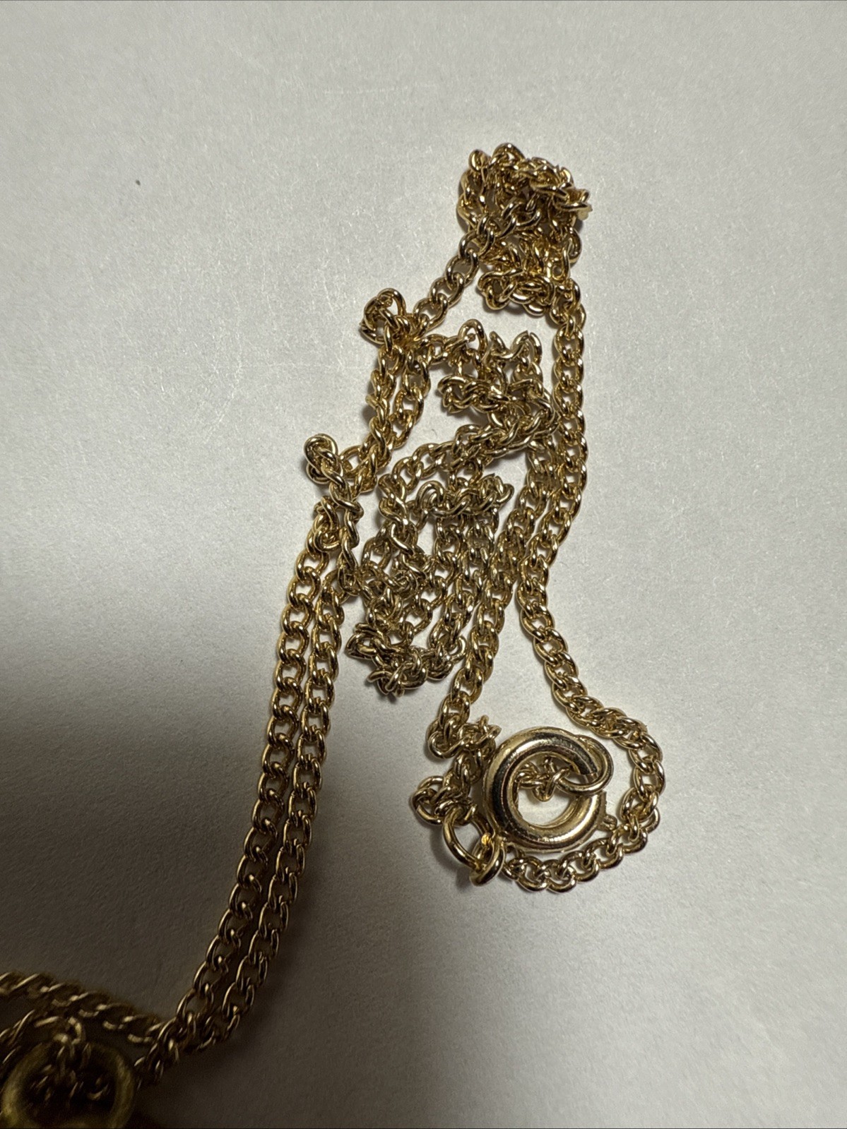 Necklace Pill Box On 18” Chain Yellow Gold Plated Signed “scope Pat Pending” Old