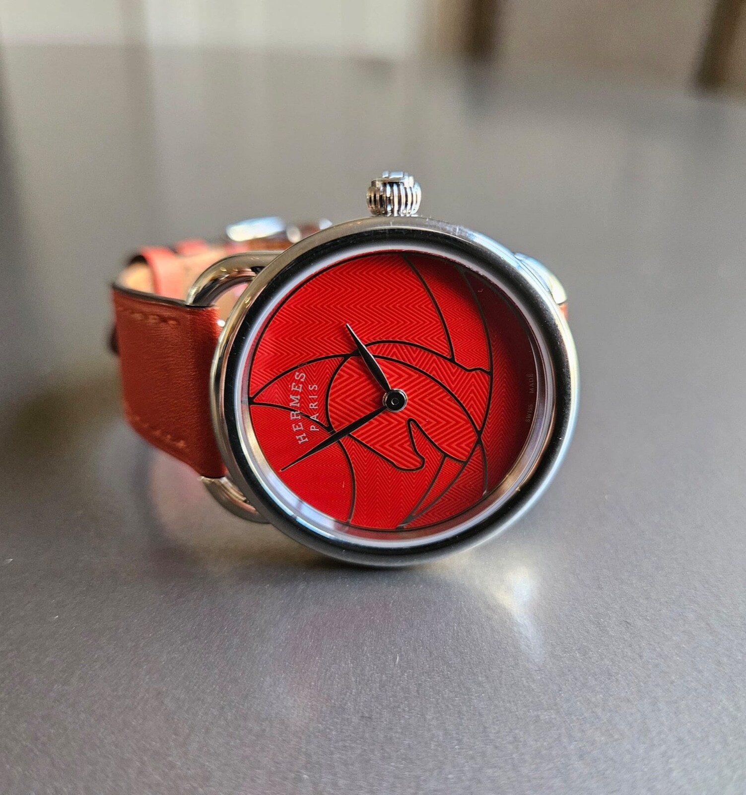 Hermes Arceau Red Horse Knight Outline “Casaque” Quartz Timepiece; Rare+Cool