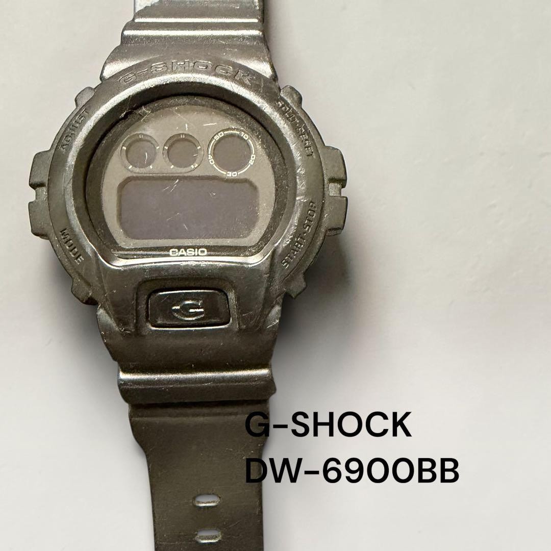 G-SHOCK DW-6900-BB CASIO (Battery not included, functionality not confirmed)