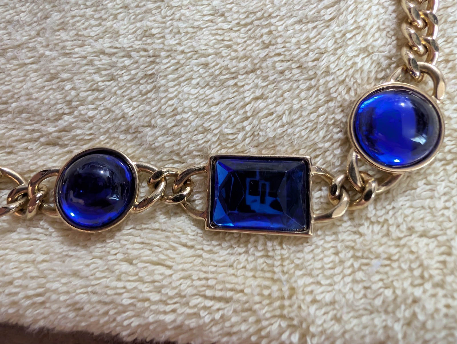 Avon Gold Tone Curb Link Necklace w/ 6 Blue Crystal Stations, Bezel, Signed