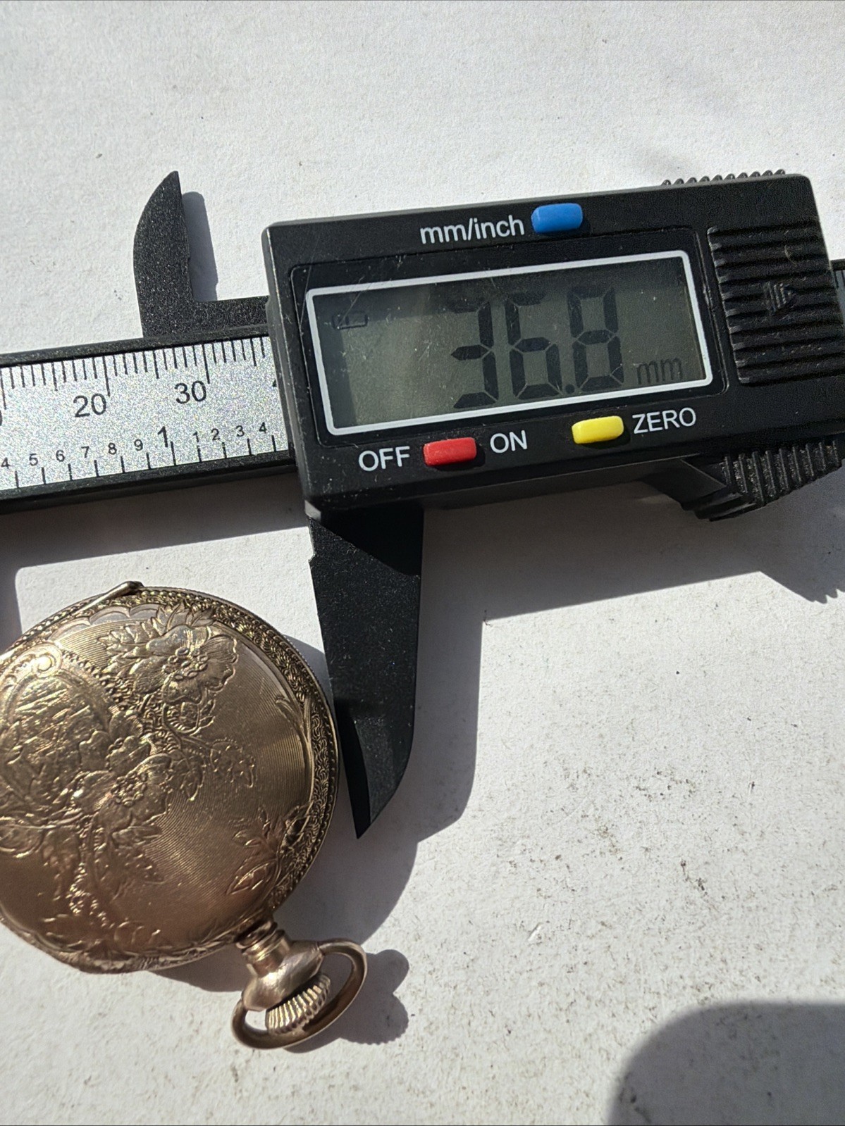 AT24 VTG N Robert 5 Years Gold Filled 36.8mm Pocket Watch Parts Repair As Is**