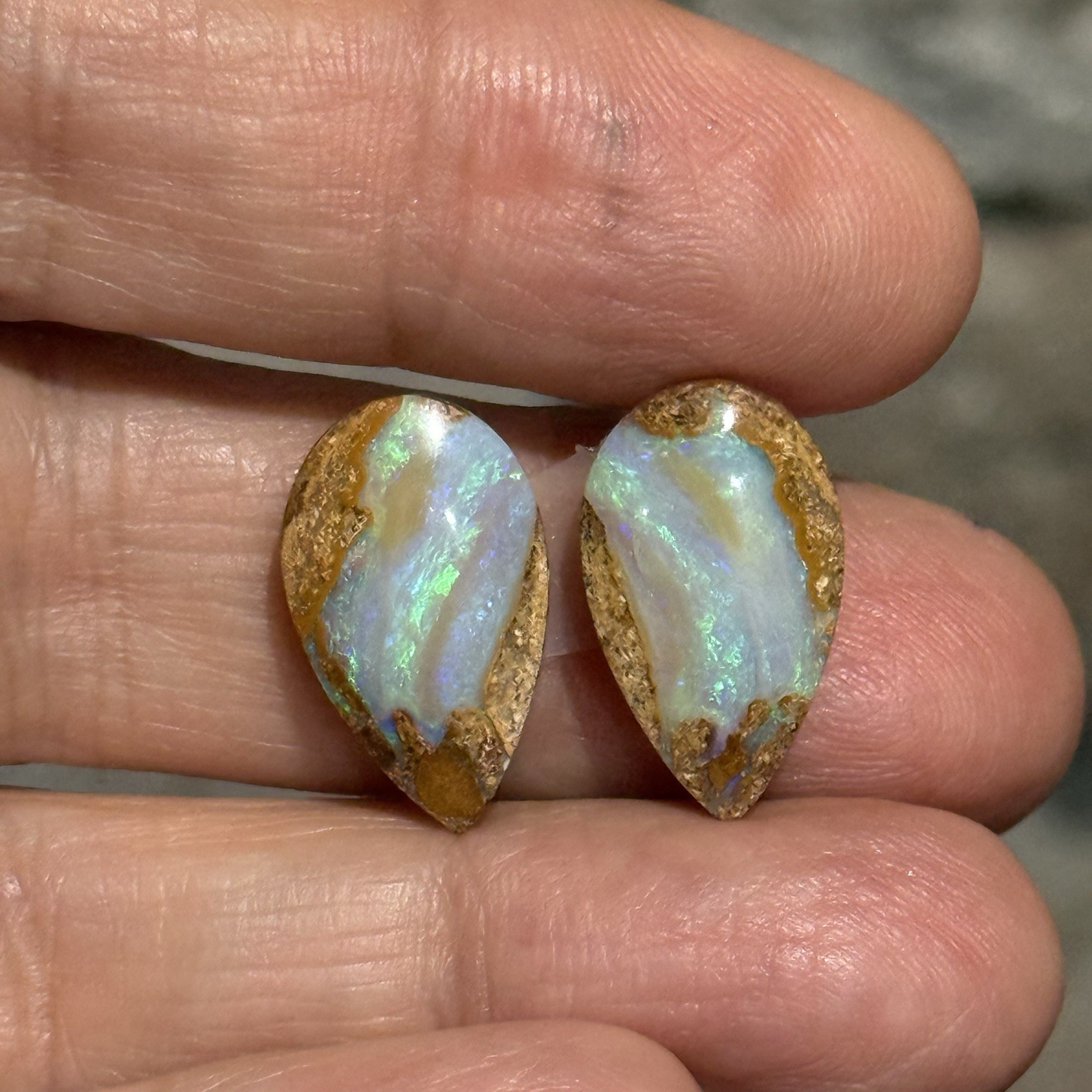 12.2ct 18×10.6×5.3mm Rare Pair Crystal Pipe Australian Boulder Opal Cabochon Gem