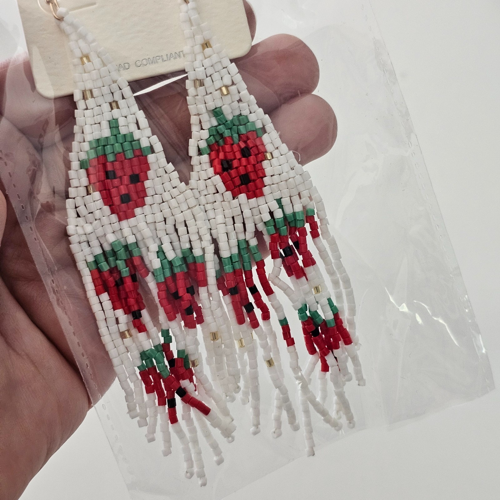 Boho Chic White Strawberry Fruit Dangle Fringe Bead Earrings Beaded 4.5″ NEW