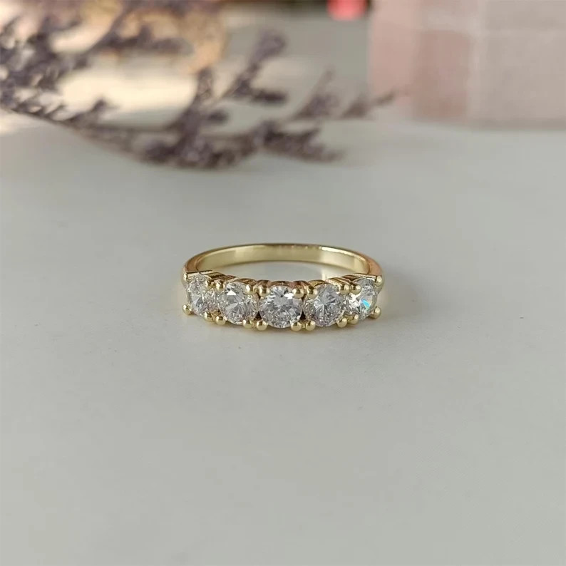 1.00 Ct Certified Stunning White Diamond 925 Silver Band Ring, Amazing Luster !