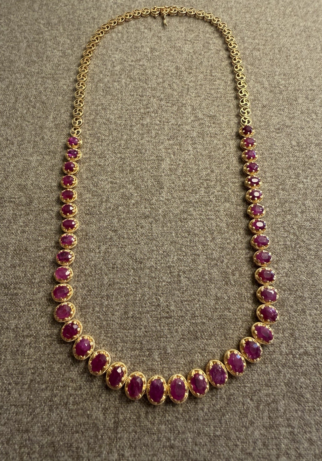 Certified Natural Burma Mogok Unheated Ruby 18 K Solid Yellow Gold Necklace