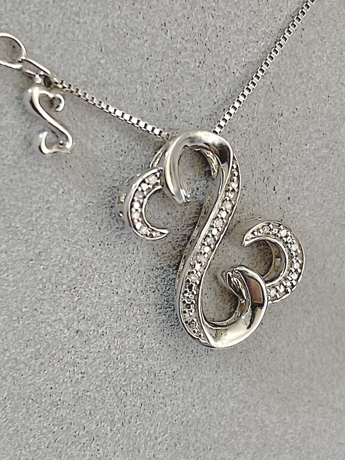 Jane Seymour Open Hearts White Diamond Curlique 925 S. Silver Necklace~MRP $229