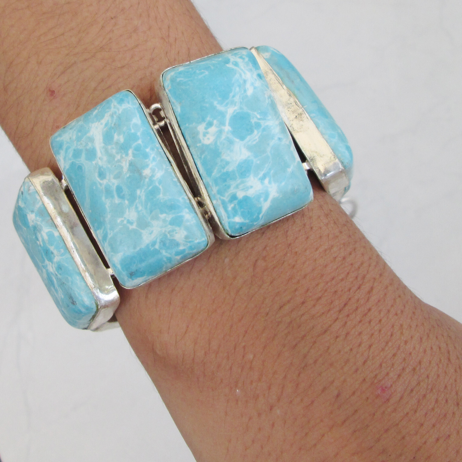 Light blue natural sand hill turquois gemstone handmade bracelet Sz 8″ & less