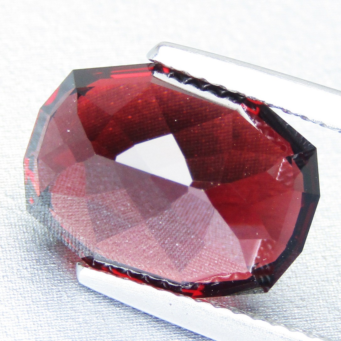 7.77Cts Magnificent Cushion Custom Cut Natural Almandine Garnet Loose Gemstone