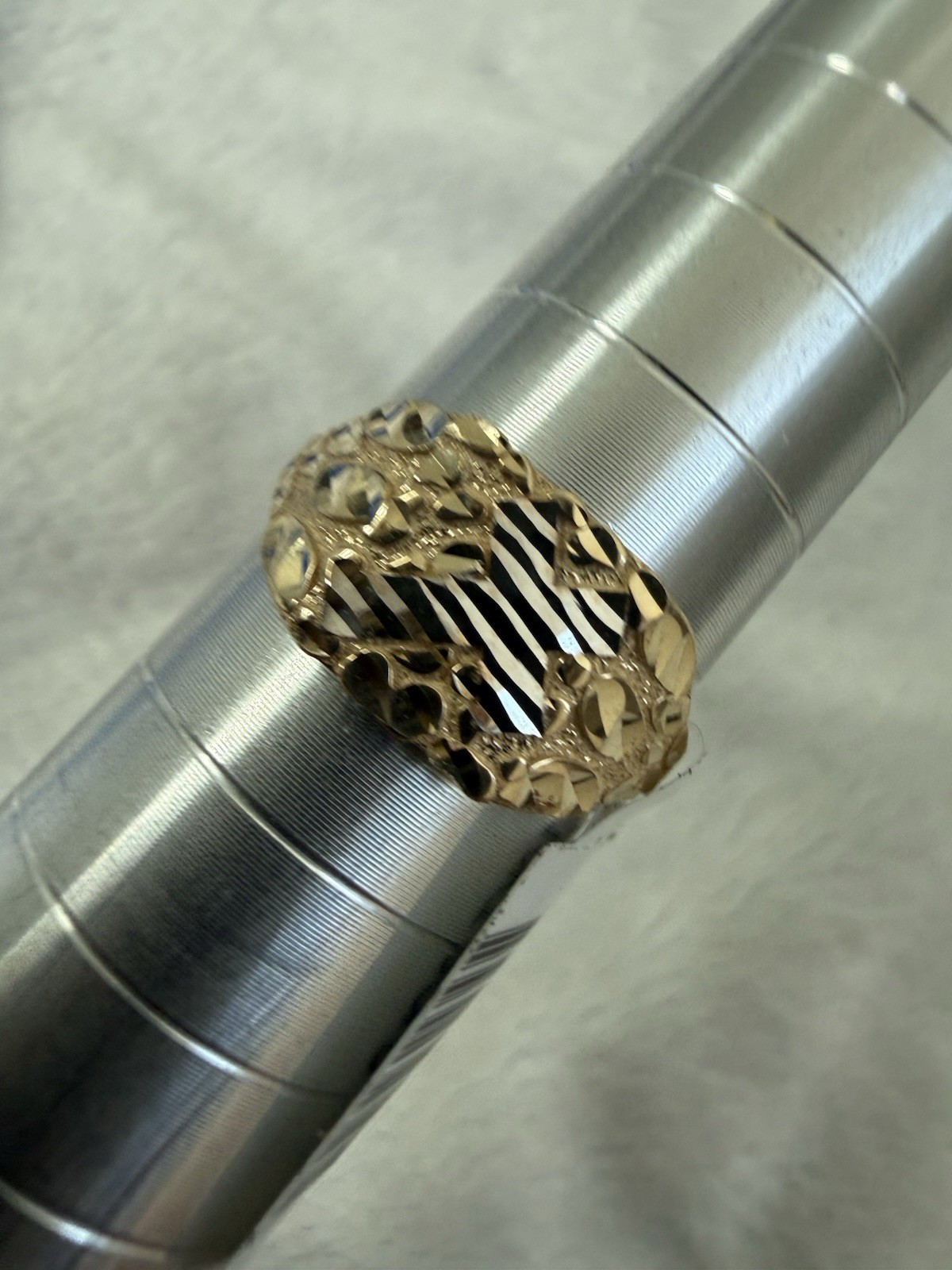 10kt Solid Gold Nugget Cross Ring New Size 7