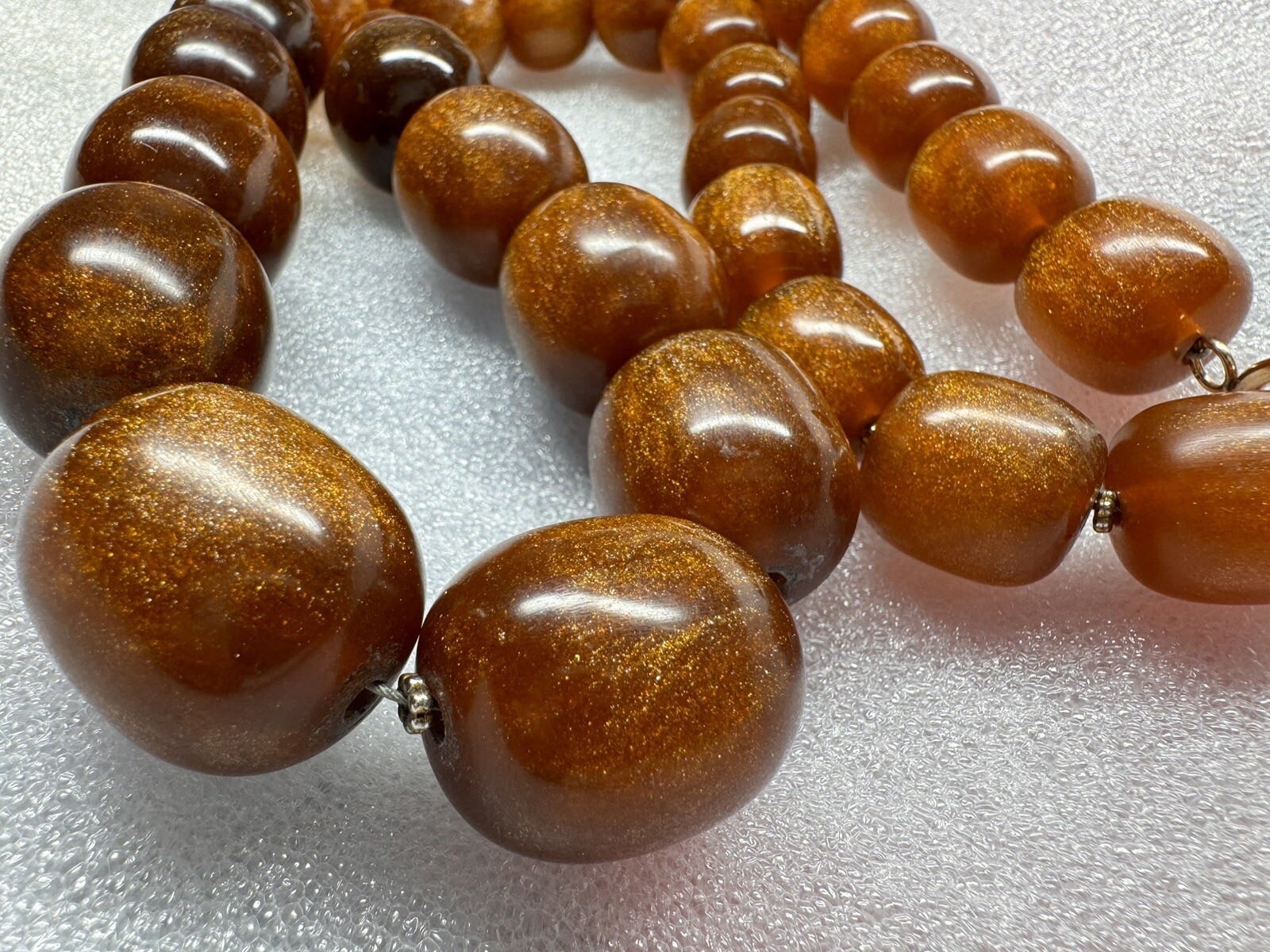 Rare Vintage Heavy Sparkling Coffee Brown Beaded Lucite Plastic Necklace G2U