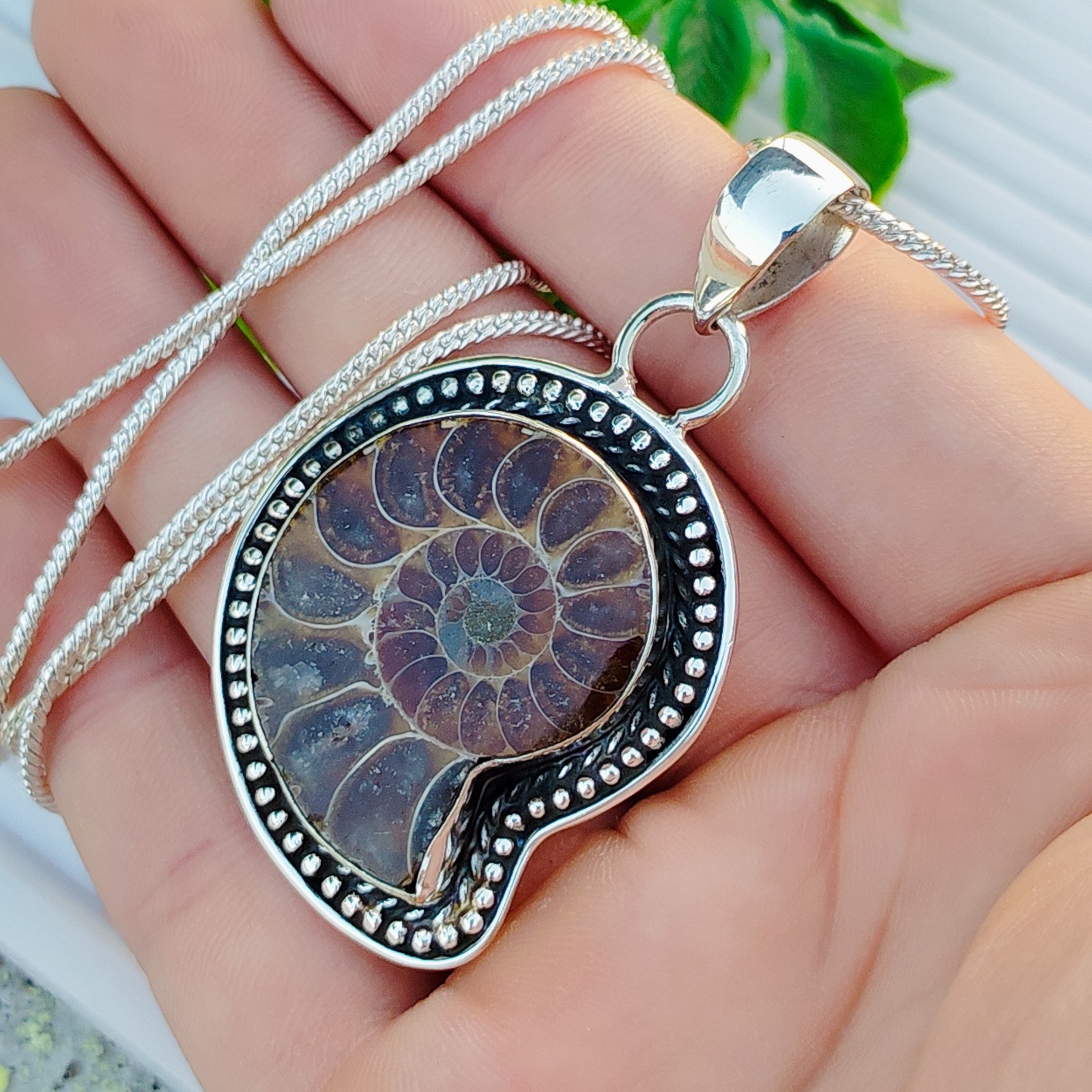 Ammonite Fossil Gemstone Pendant 925 Sterling Silver Jewelry Necklace.