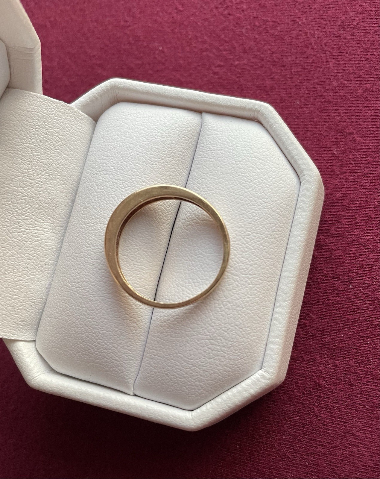 Channel Set Diamonds In 10 Karat Gold Sz 8 1/4 Engagement Ring