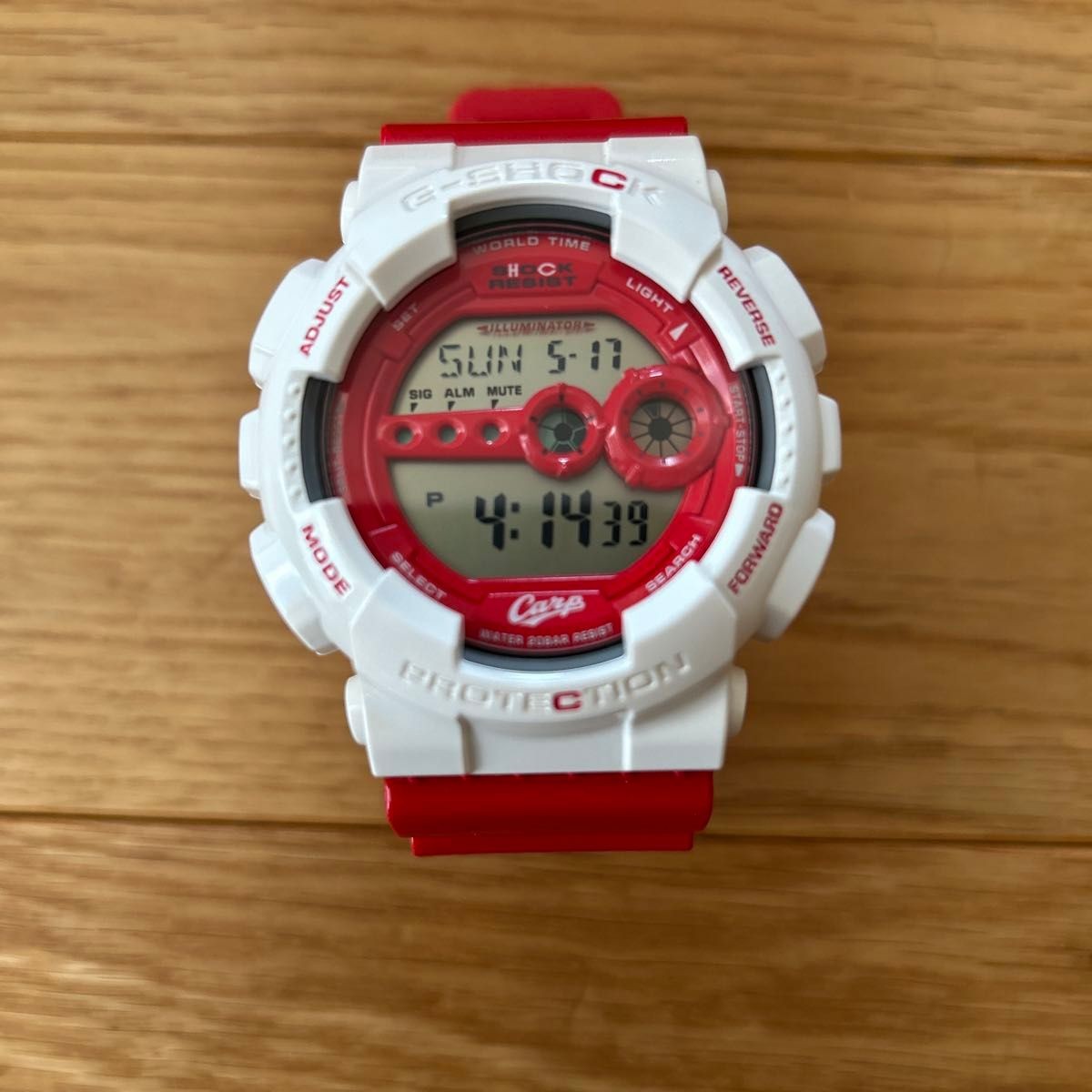 Hiroshima Carp 2015 Limited G-Shock CASIO Collaboration Model Wristwatch