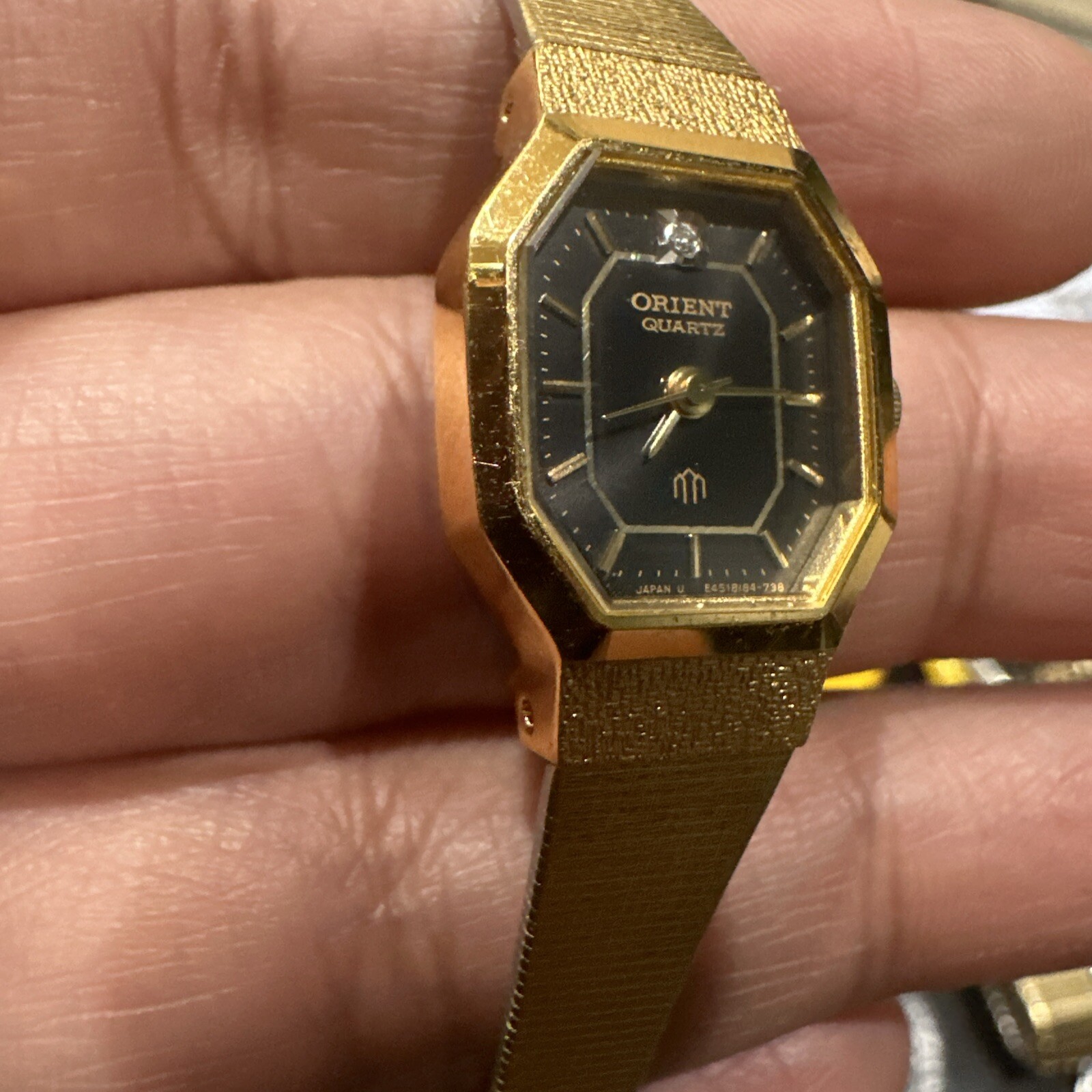 Works 17mm Orient Octagonal Ladies Bracelet Watch Black Dial Quartz Vintage