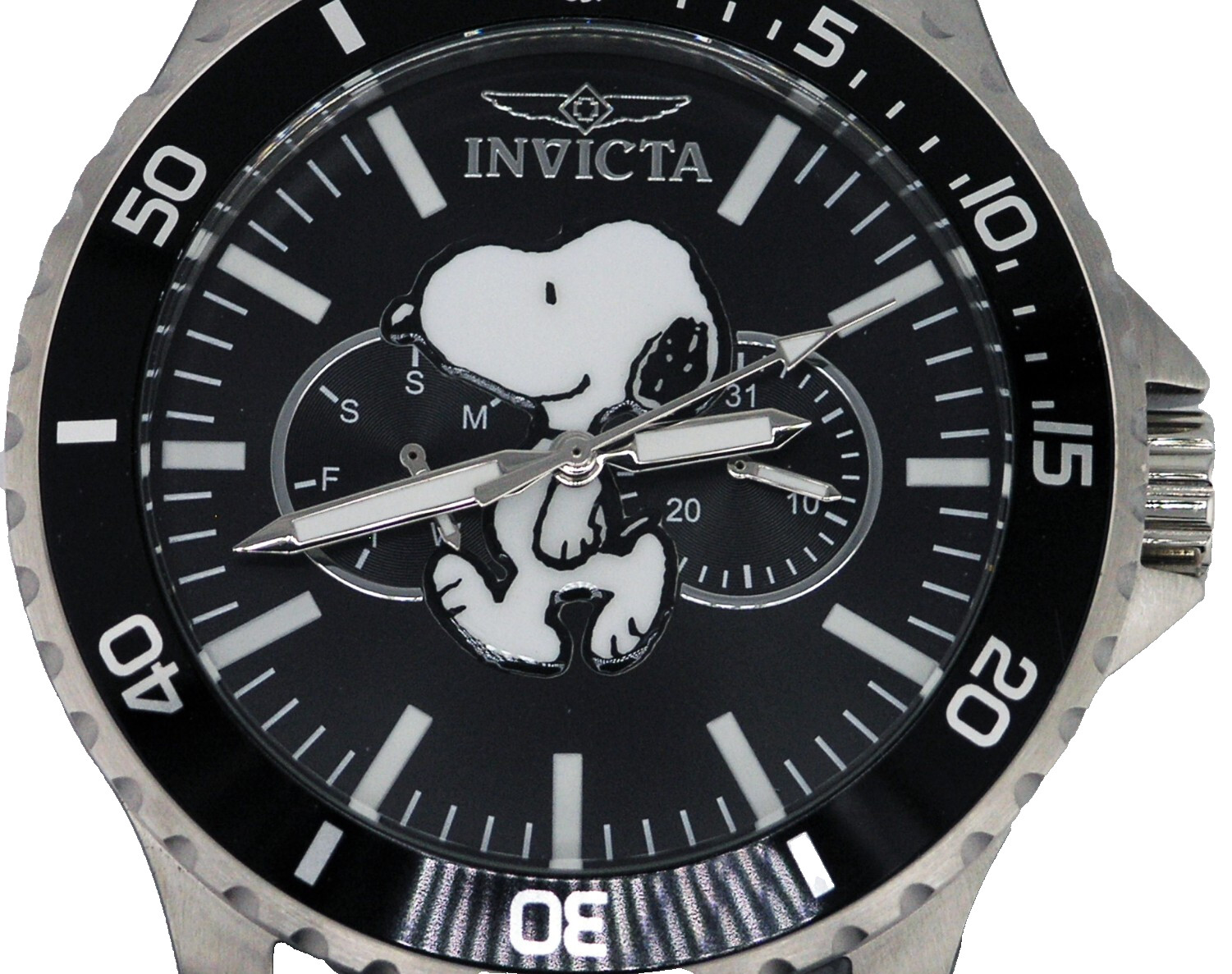 NEW WITH DEFECT INVICTA 38644 PEANUTS WATCH SNOOPY LIMITED BLACK DIAL 48MM