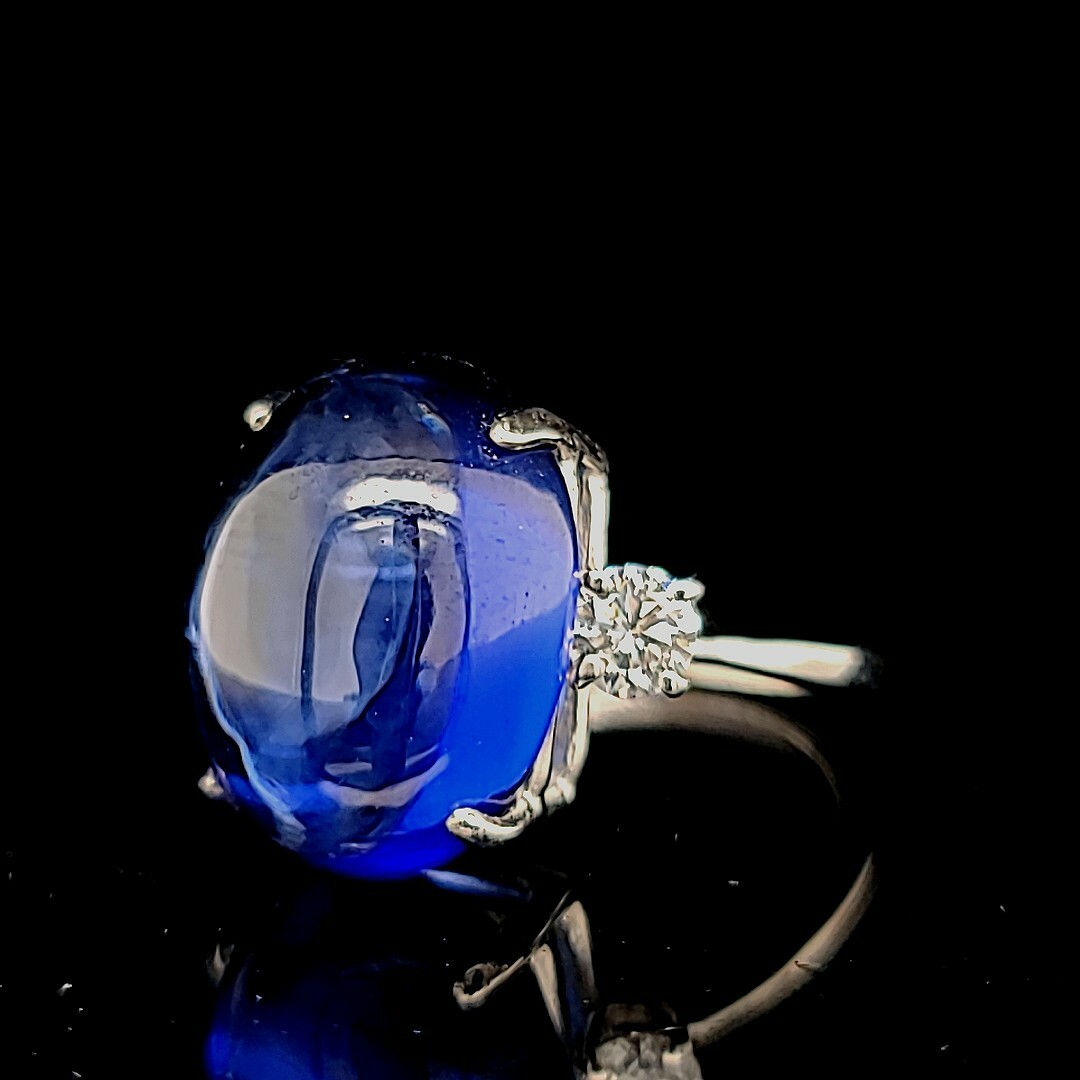 Vintage 14K White Gold Engagement 12.07CT. Gem Blue Sapphire Cabochon Shape
