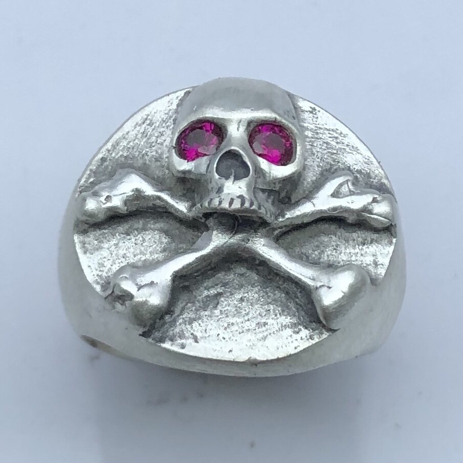 MJG STERLING SILVER SKULL & BONES RING. RUBY EYES. MEMENTO MORI. BIKER. SZ 10.5