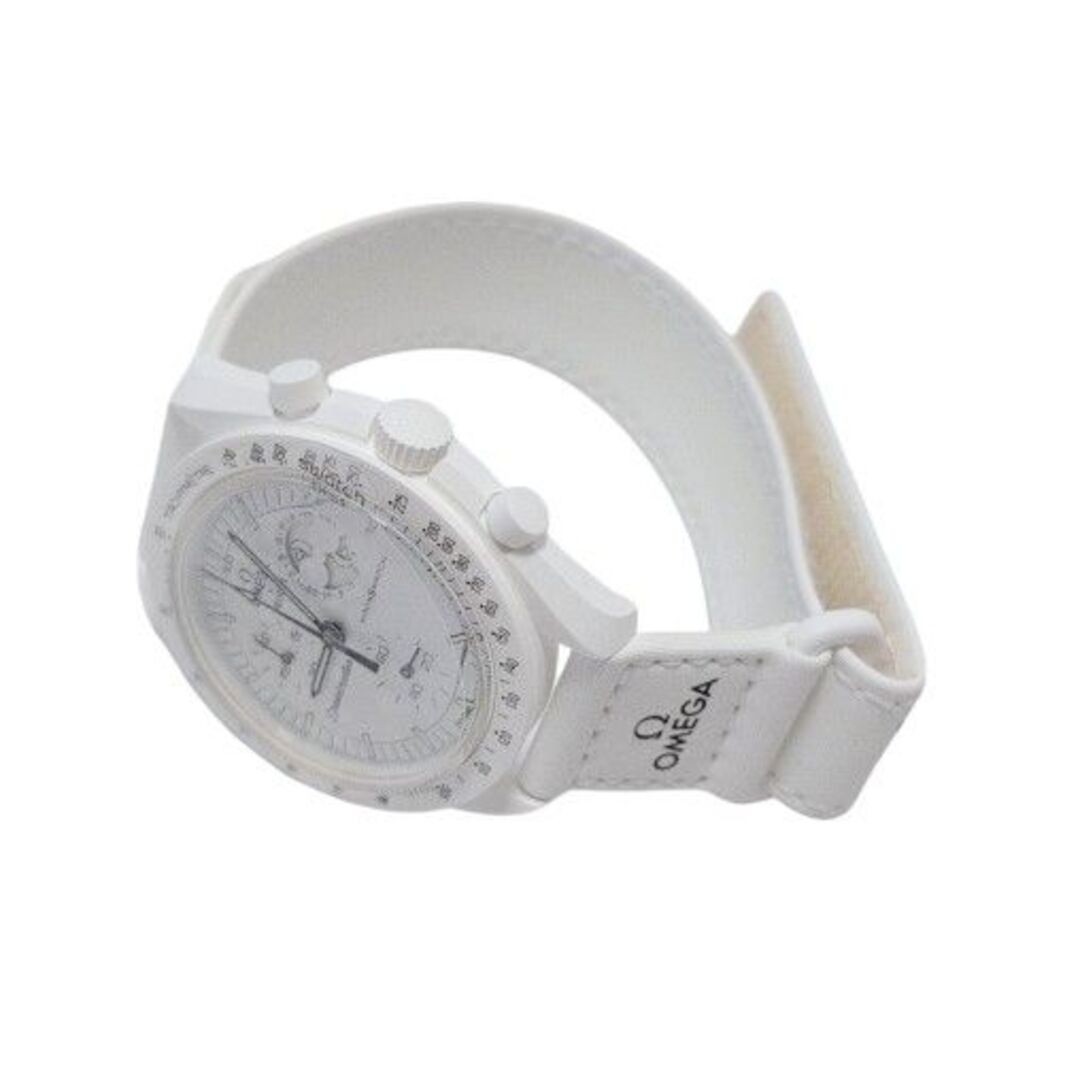 Omega Swatch S033W700 Snoopy Bioceramic MoonSwatch Mission to the Moonphase