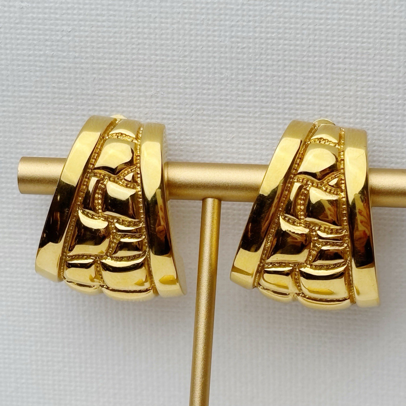 Vintage St. John Gold Tone Clip-On Earrings Sculptural Openwork SIGNED