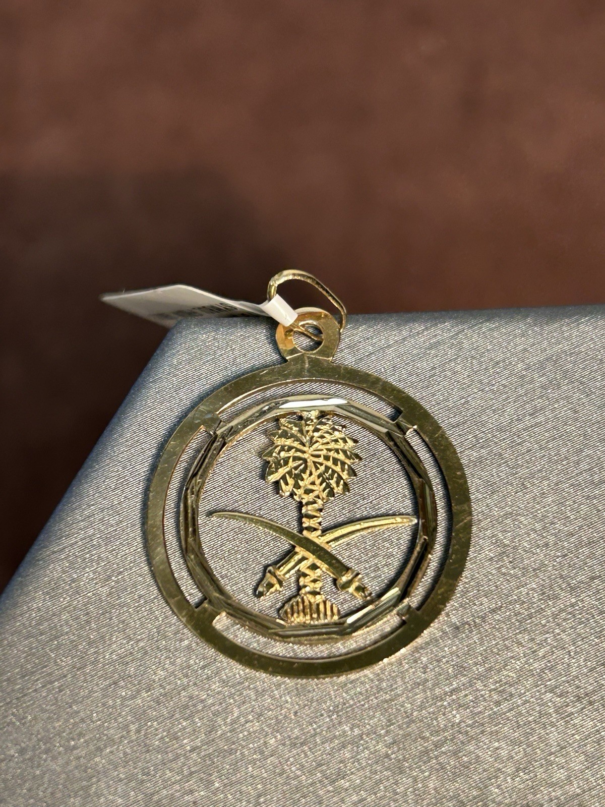 YellowGold Saudi Arabia Palm Tree & Crossed Swords National Emblem Pendant Charm