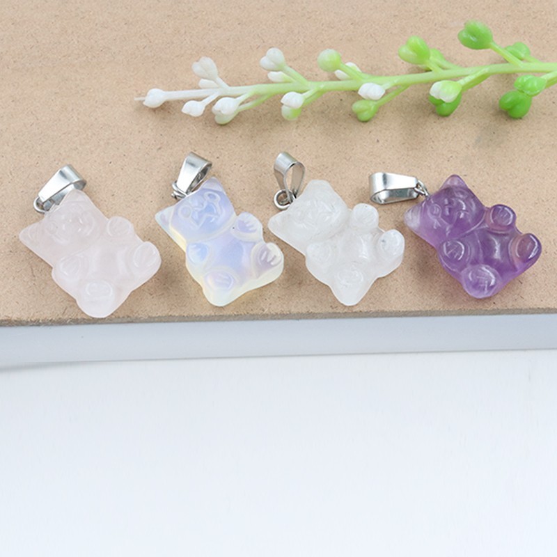Hot Natural Carved Animal Bear Pendant Healing Crystal Stone Reiki Beads 10Pcs